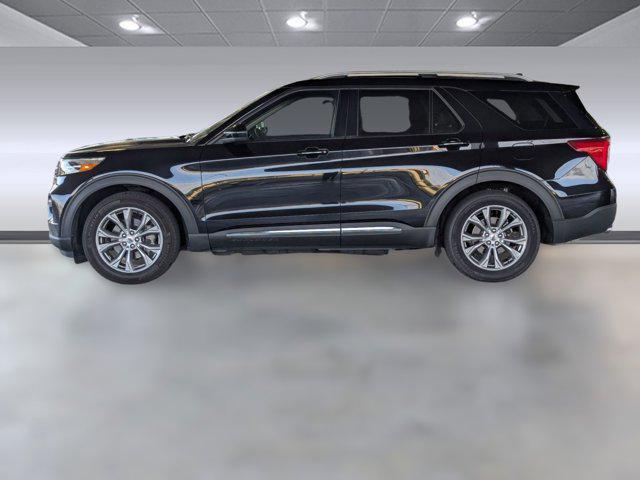 Photo of 2023 Agate Black Metallic Ford Explorer