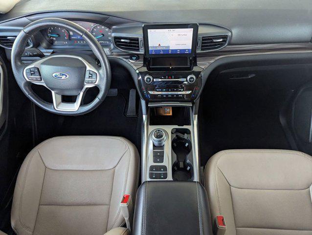 Photo of 2023 Agate Black Metallic Ford Explorer