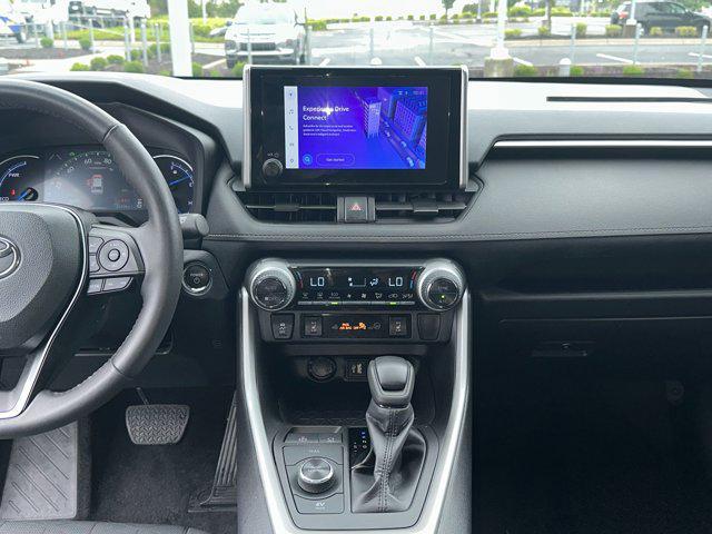 Photo of 2024 Midnight Black Metallic Toyota RAV4