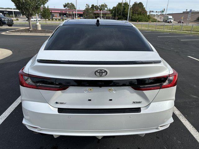 Photo of 2025 Wind Chill Pearl Toyota Camry