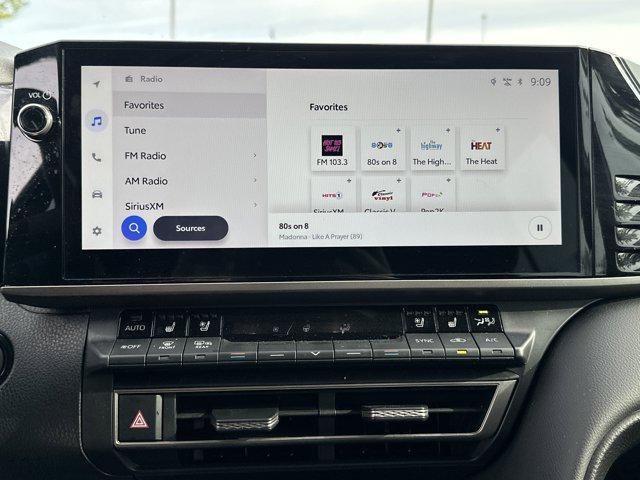 Photo of 2025 Wind Chill Pearl Toyota Camry
