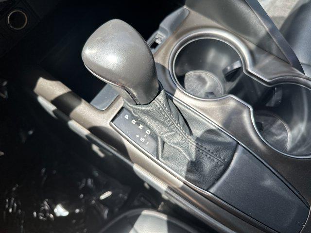 Photo of 2021 Super White Toyota Camry