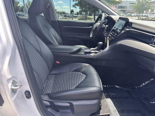 Photo of 2021 Super White Toyota Camry