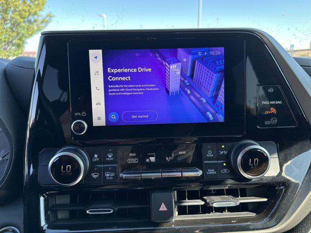 Photo of 2023 Magnetic Gray Metallic Toyota Highlander