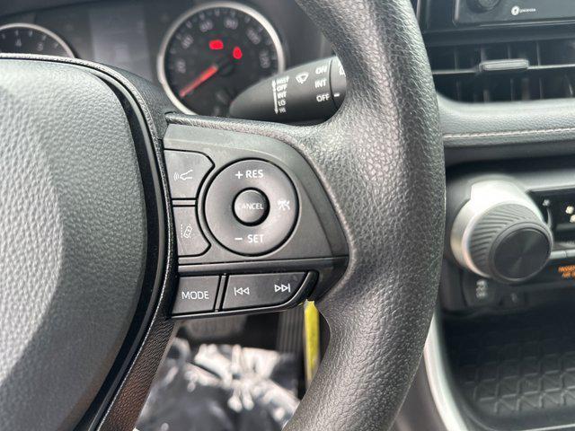 Photo of 2021 Midnight Black Metallic Toyota RAV4