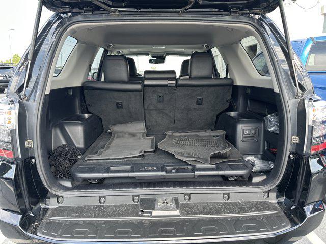 Photo of 2021 Midnight Black Metallic Toyota 4Runner