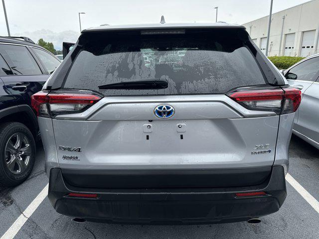 Photo of 2024 Silver Sky Metallic Toyota RAV4 Hybrid