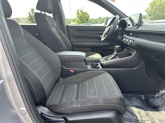 Photo of 2023 Lunar Silver Metallic Honda CR-V Hybrid