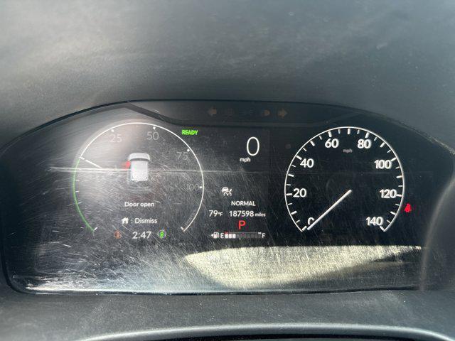 Photo of 2023 Lunar Silver Metallic Honda CR-V Hybrid