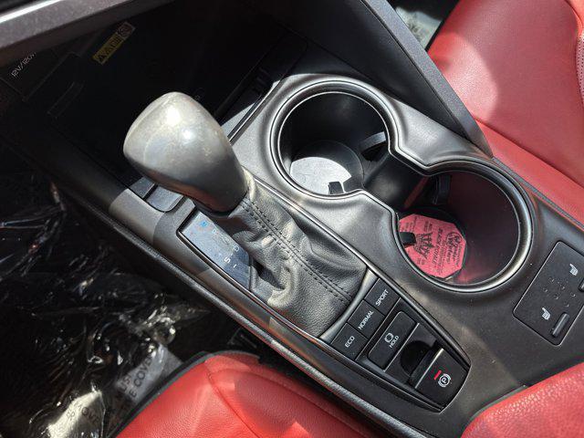 Photo of 2023 Wind Chill Pearl Toyota Camry