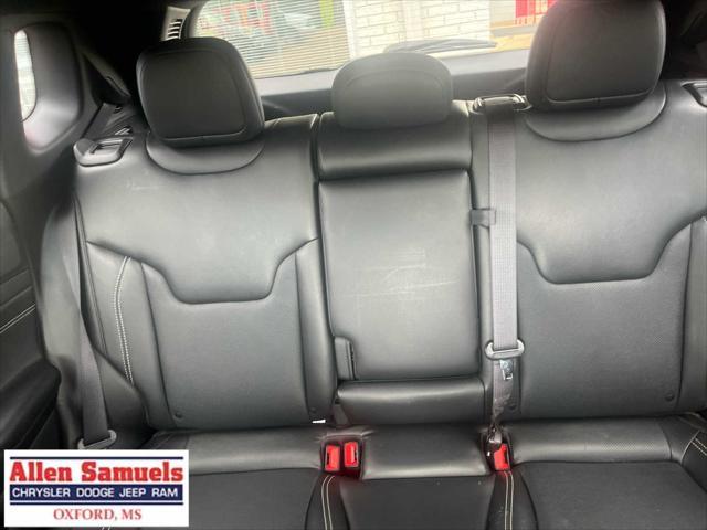 Photo of 2022 Bright White Clearcoat Jeep Compass