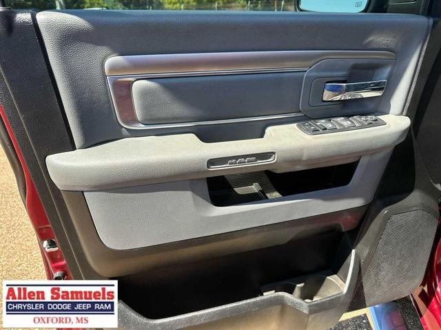 Photo of 2019 Delmonico Red Pearlcoat RAM 1500