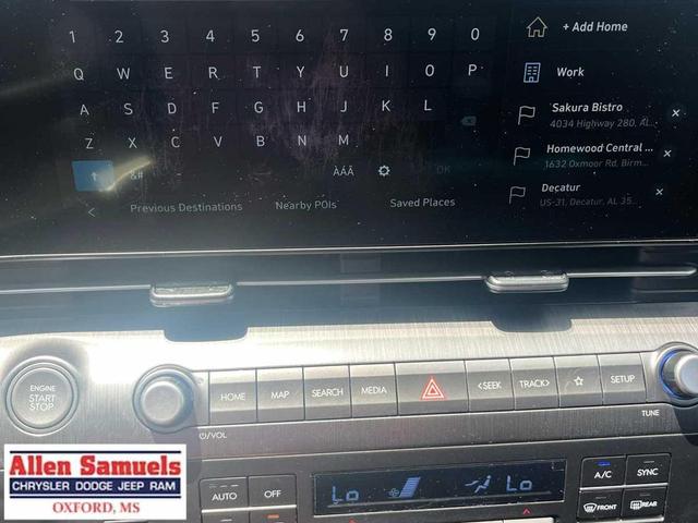 Photo of 2024 Cyber Gray Metallic Hyundai KONA