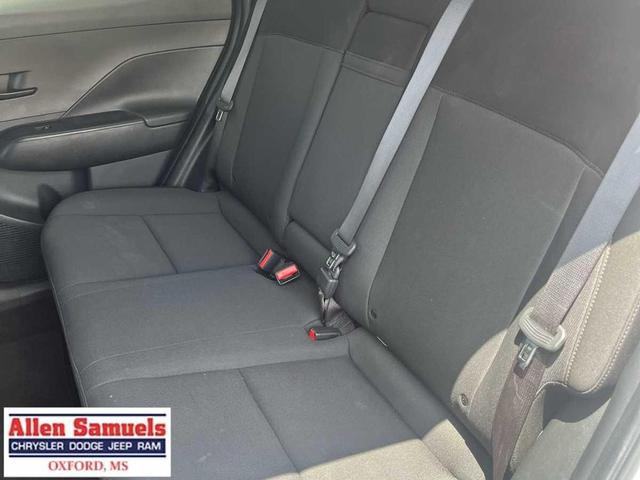 Photo of 2024 Cyber Gray Metallic Hyundai KONA