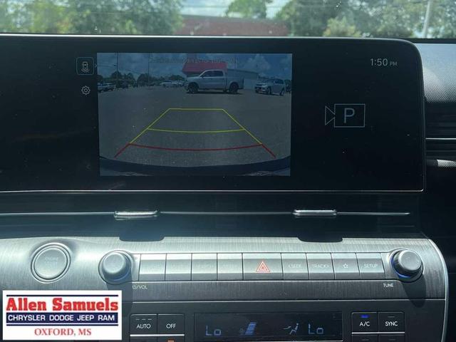 Photo of 2024 Cyber Gray Metallic Hyundai KONA