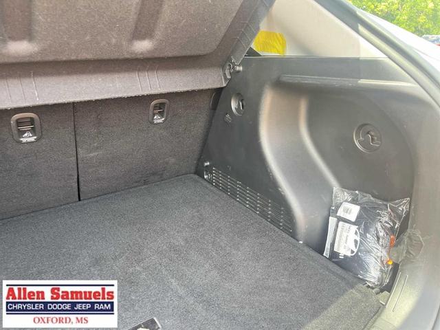 Photo of 2024 Cyber Gray Metallic Hyundai KONA