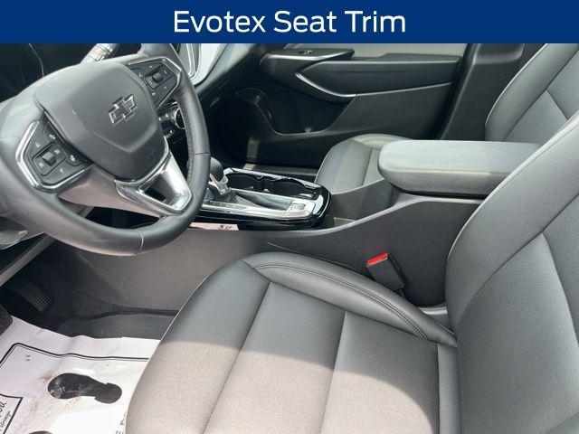 Photo of 2024 Crimson Metallic Chevrolet Trax