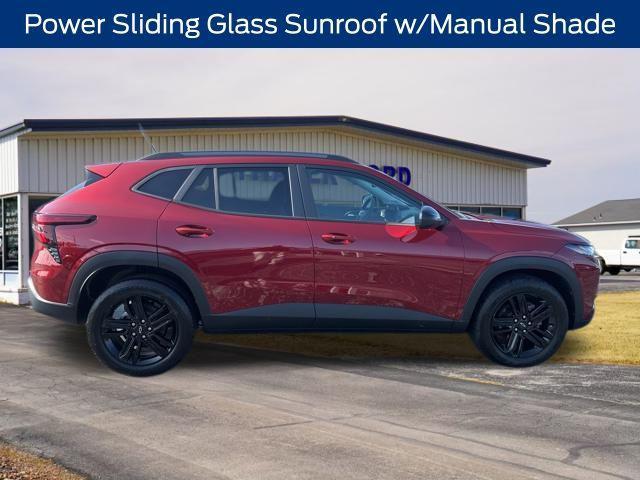 Photo of 2024 Crimson Metallic Chevrolet Trax