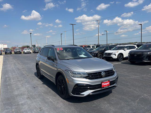 Photo of 2022 Platinum Gray Metallic Volkswagen Tiguan