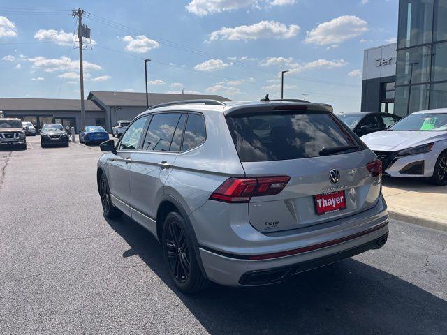 Photo of 2022 Platinum Gray Metallic Volkswagen Tiguan