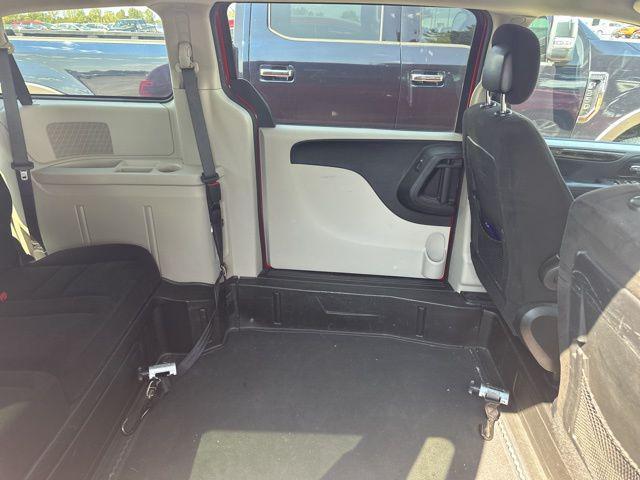 Photo of 2015 Redline 2 Coat Pearl Dodge Grand Caravan