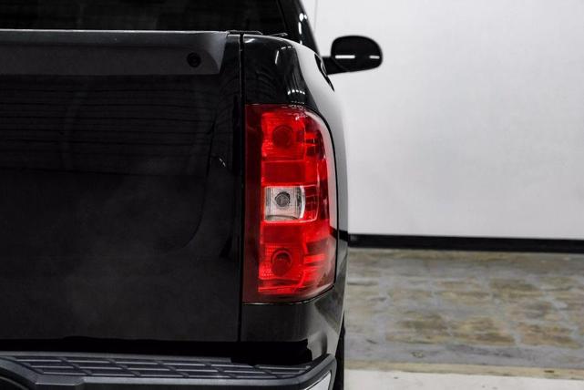 Photo of 2013 Black Chevrolet Silverado 1500