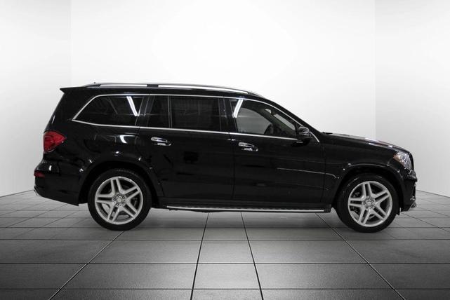 Photo of 2015 Black Mercedes-Benz GL-Class