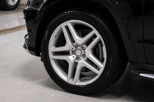Photo of 2015 Black Mercedes-Benz GL-Class