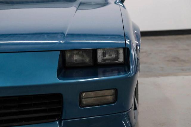 Photo of 1991 Blue Chevrolet Camaro