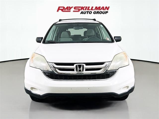 Photo of 2011 Alabaster Silver Metallic Honda CR-V