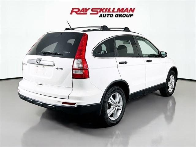Photo of 2011 Alabaster Silver Metallic Honda CR-V