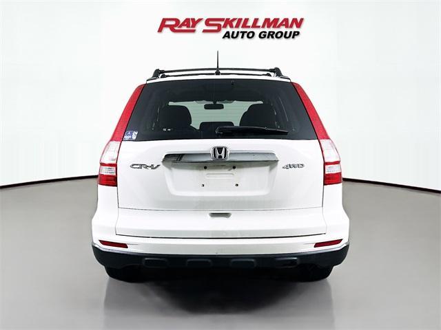 Photo of 2011 Alabaster Silver Metallic Honda CR-V
