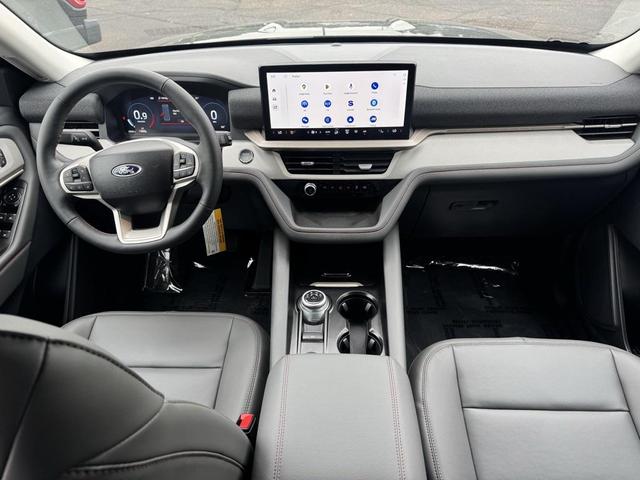 Photo of 2025 Agate Black Metallic Ford Explorer