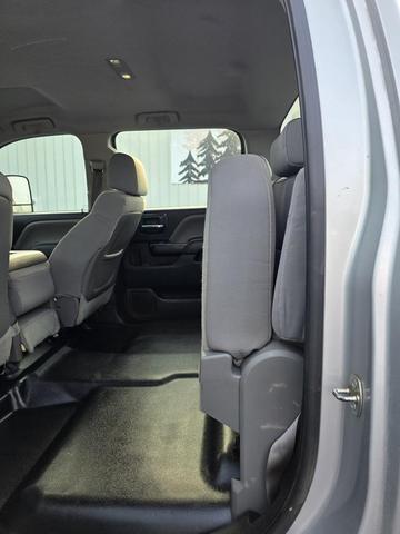 Photo of 2015 Quicksilver Metallic GMC Sierra 3500