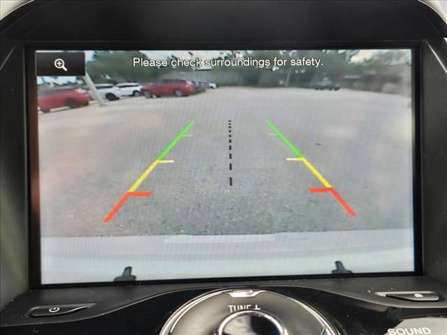 Photo of 2014 White Platinum Tricoat Ford Escape