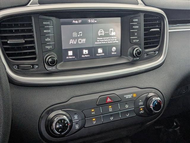 Photo of 2020 Gravity Grey Kia Sorento