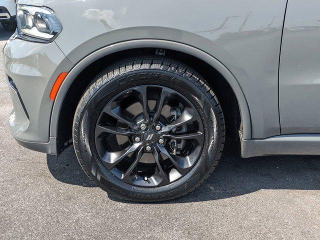 Photo of 2021 Destroyer Gray Clearcoat Dodge Durango
