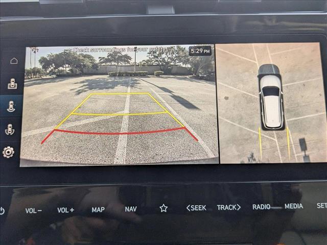 Photo of 2023 Amazon Gray Hyundai TUCSON Hybrid