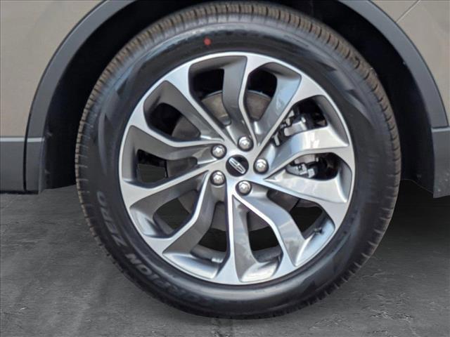 Photo of 2025 Harbor Gray Clearcoat Lincoln Aviator