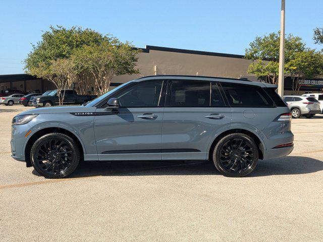 Photo of 2025 Whisper Blue Metallic Clearcoat Lincoln Aviator