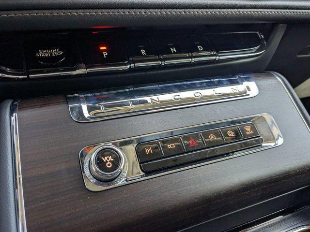 Photo of 2025 Whisper Blue Metallic Clearcoat Lincoln Aviator