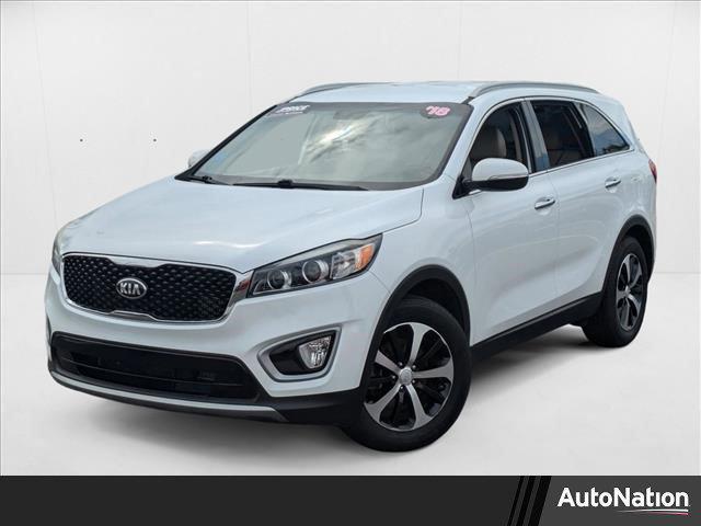 Photo of 2018 Snow White Pearl Kia Sorento