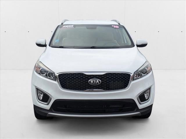 Photo of 2018 Snow White Pearl Kia Sorento