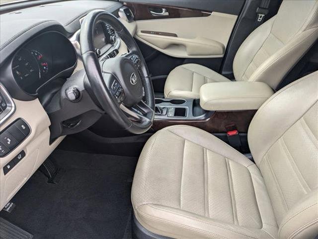 Photo of 2018 Snow White Pearl Kia Sorento
