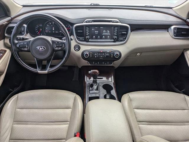 Photo of 2018 Snow White Pearl Kia Sorento