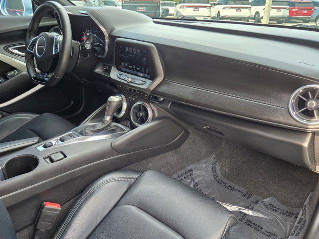 Photo of 2017 Arctic Blue Metallic Chevrolet Camaro