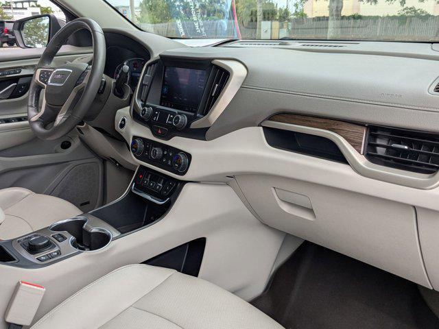 Photo of 2019 Summit White GMC Terrain