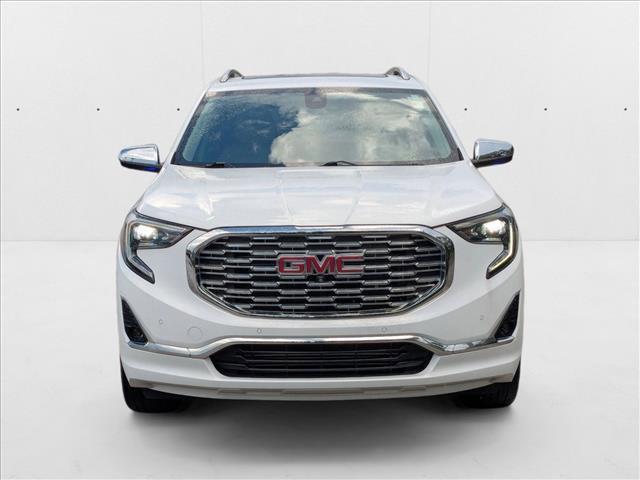 Photo of 2019 Summit White GMC Terrain
