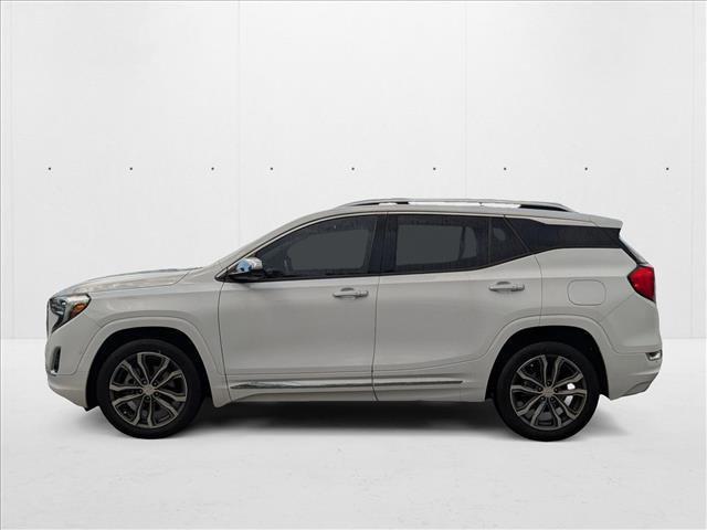Photo of 2019 Summit White GMC Terrain