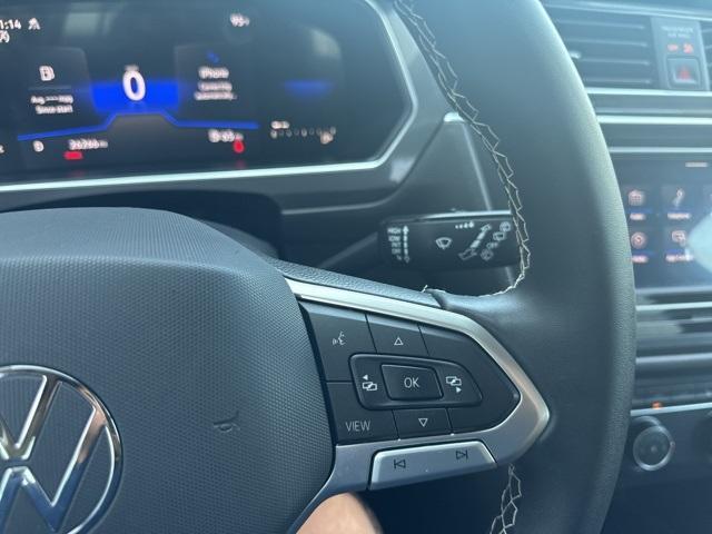 Photo of 2023 Platinum Gray Metallic Volkswagen Tiguan